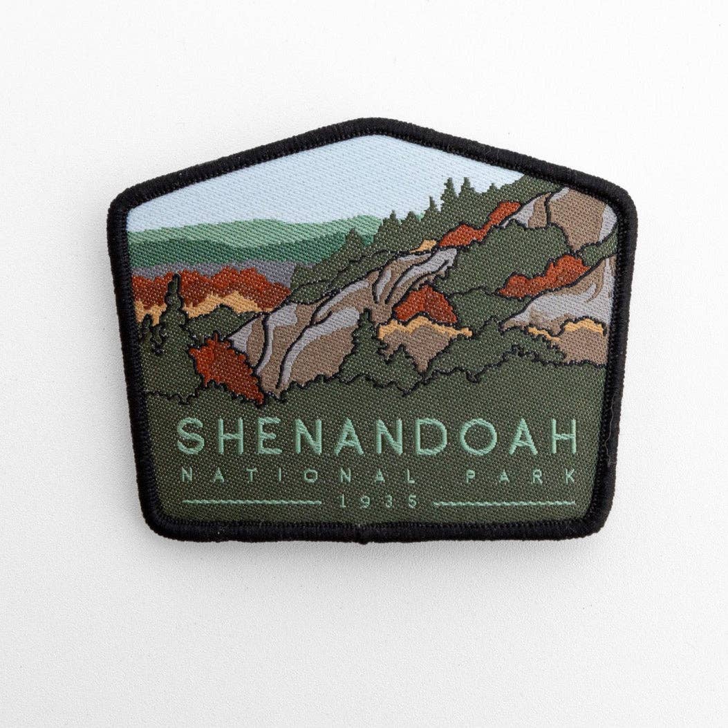 Flat on white, the Shenandoah National Park patch shows black borders, ridge lines and 1935 under the name.